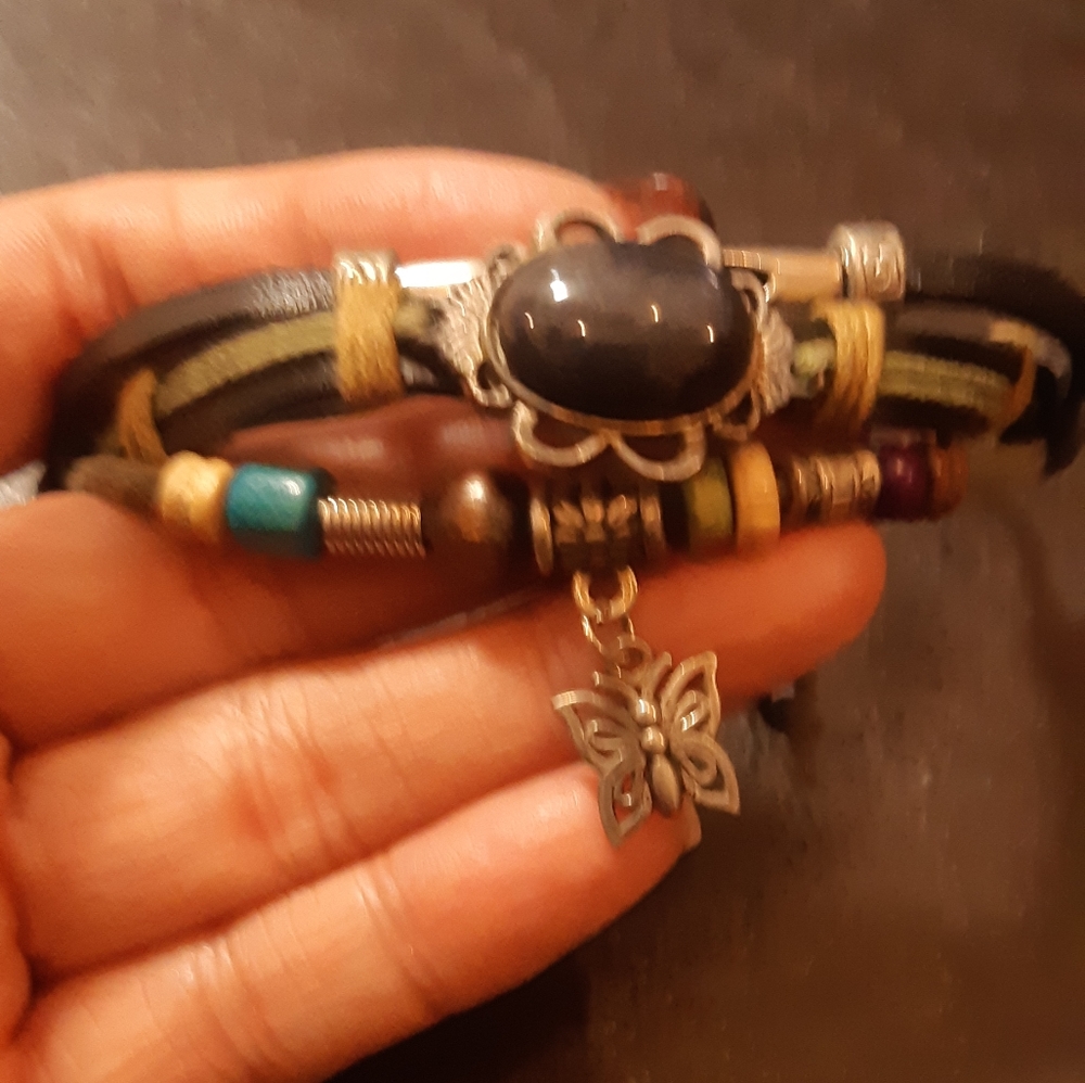 Bracelet - Picture 2 of 2